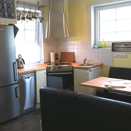 Reetdachhaus Strandecke Σπίτι διακοπών Freest