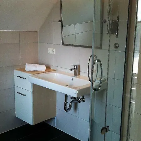 Dom wakacyjny Reetdachhaus Strandecke